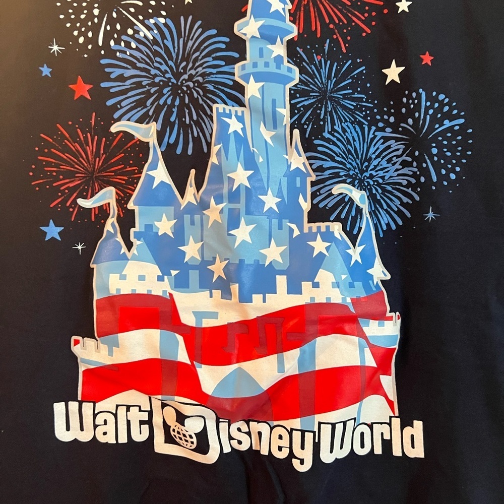 Disney World Navy Blue Shirt Small